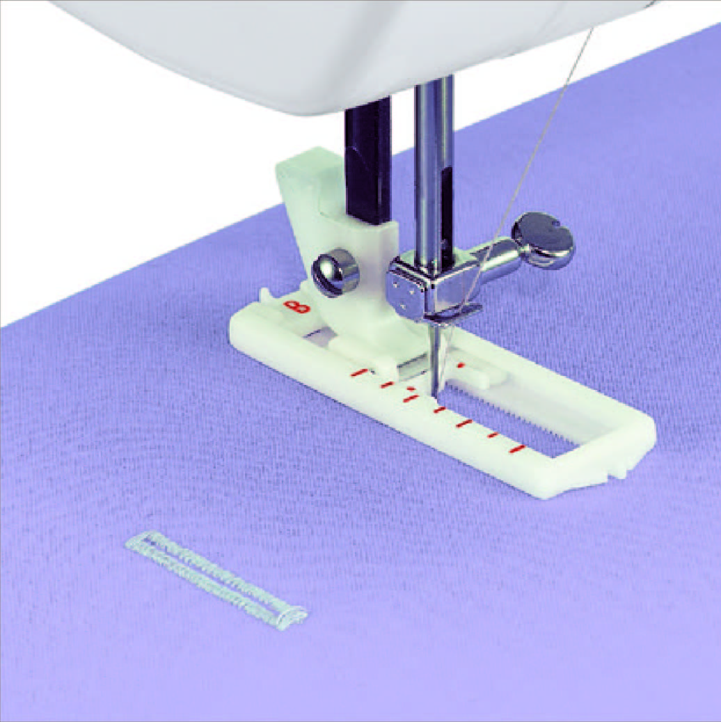 AEG SymaskineFriarm 9 sømme hvid/rød